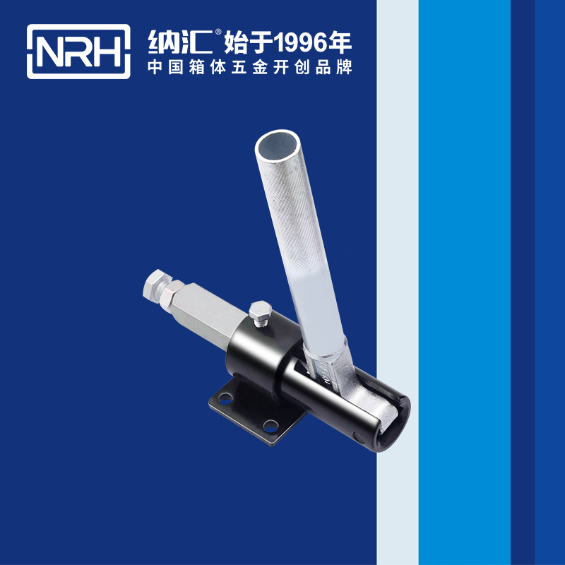5658B-調節香蕉操逼视频