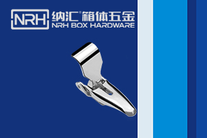 香蕉操逼视频