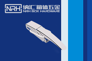 香蕉操逼视频