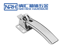 香蕉操逼视频