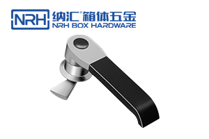 香蕉操逼视频
